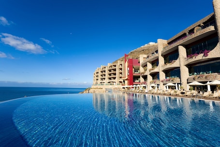 2 piscinas al aire libre. Gloria Palace Royal Hotel & Spa