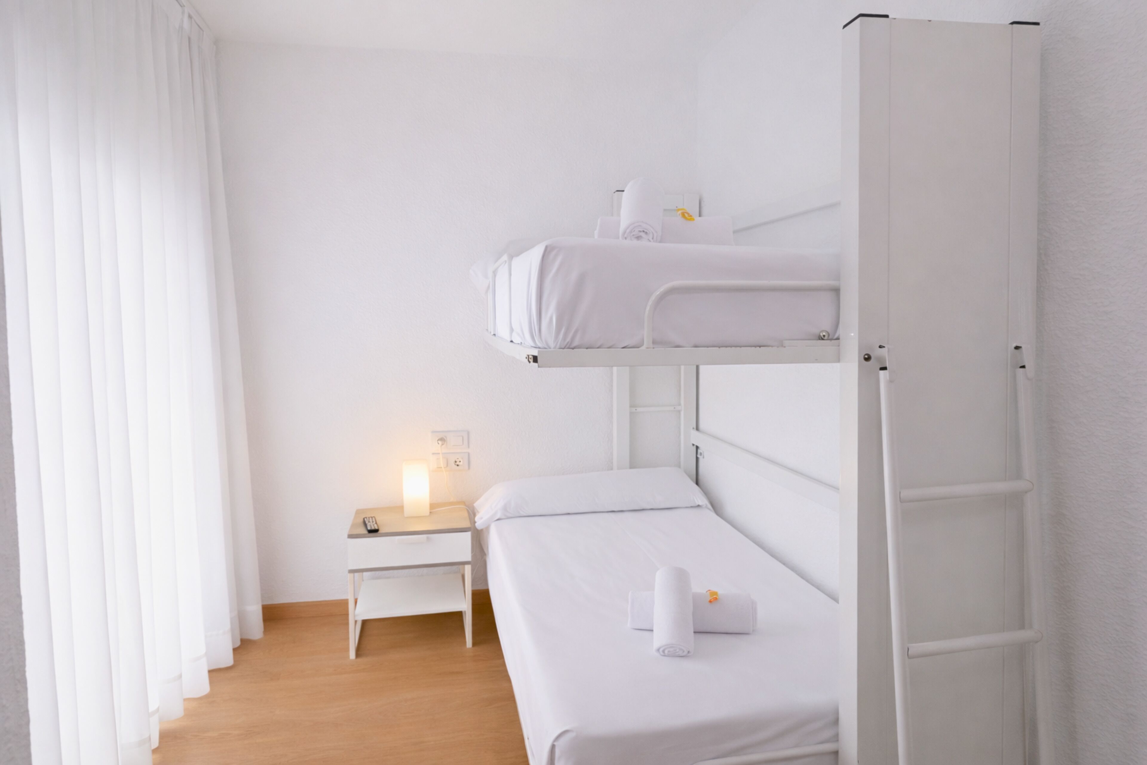 Coffres-forts dans les chambres, chambres insonorisées, Wi-Fi gratuit