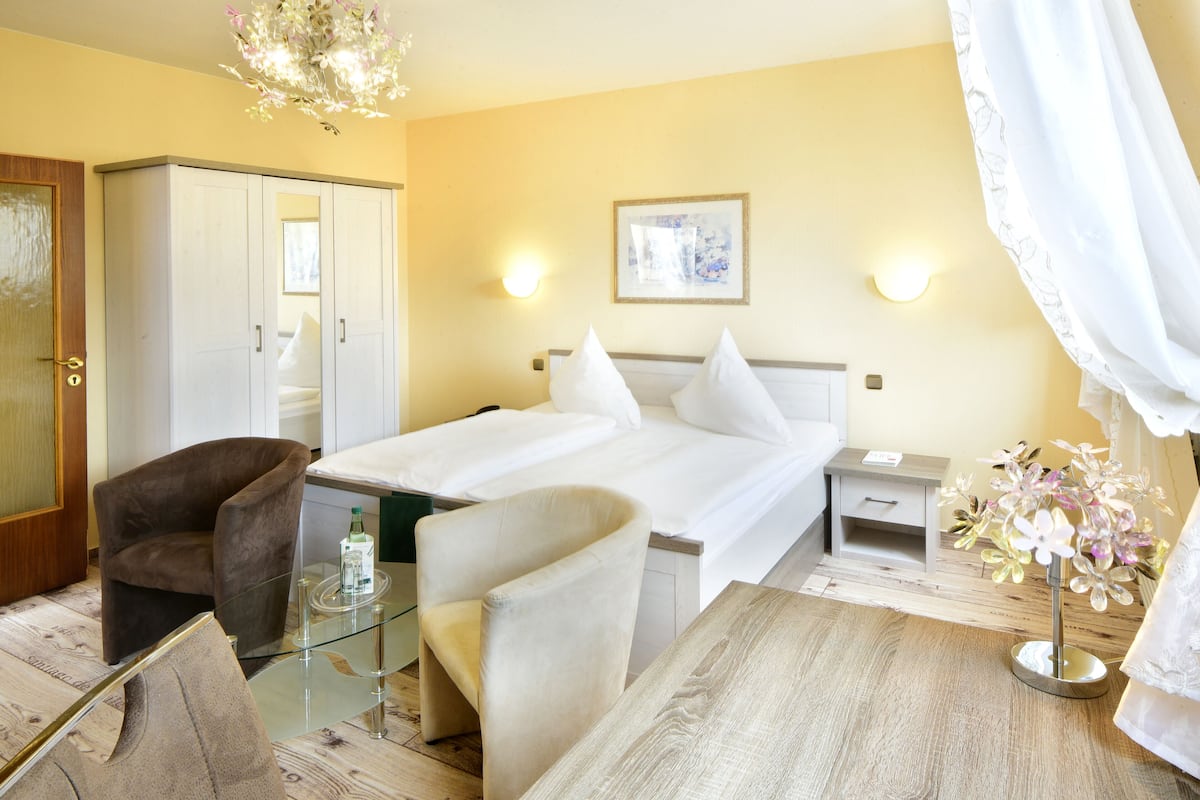 double room | room amenity