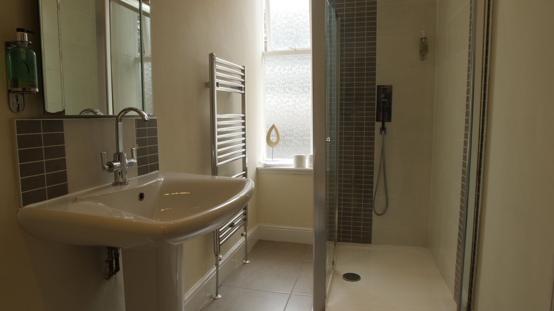 Foto - The Broadway Hotel