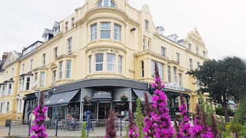 Façade de lâhĂ©bergement