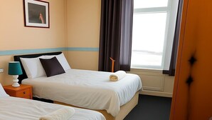 Standard Quadruple Room, Private Bathroom - St Elmo Hotel (Blackpool)
