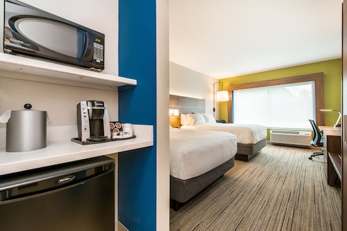 Holiday Inn Express & Suites Lagrange I-85 by IHG