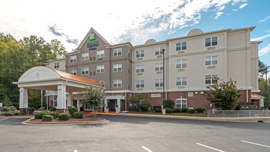 Holiday Inn Express & Suites Lagrange I-85 by IHG