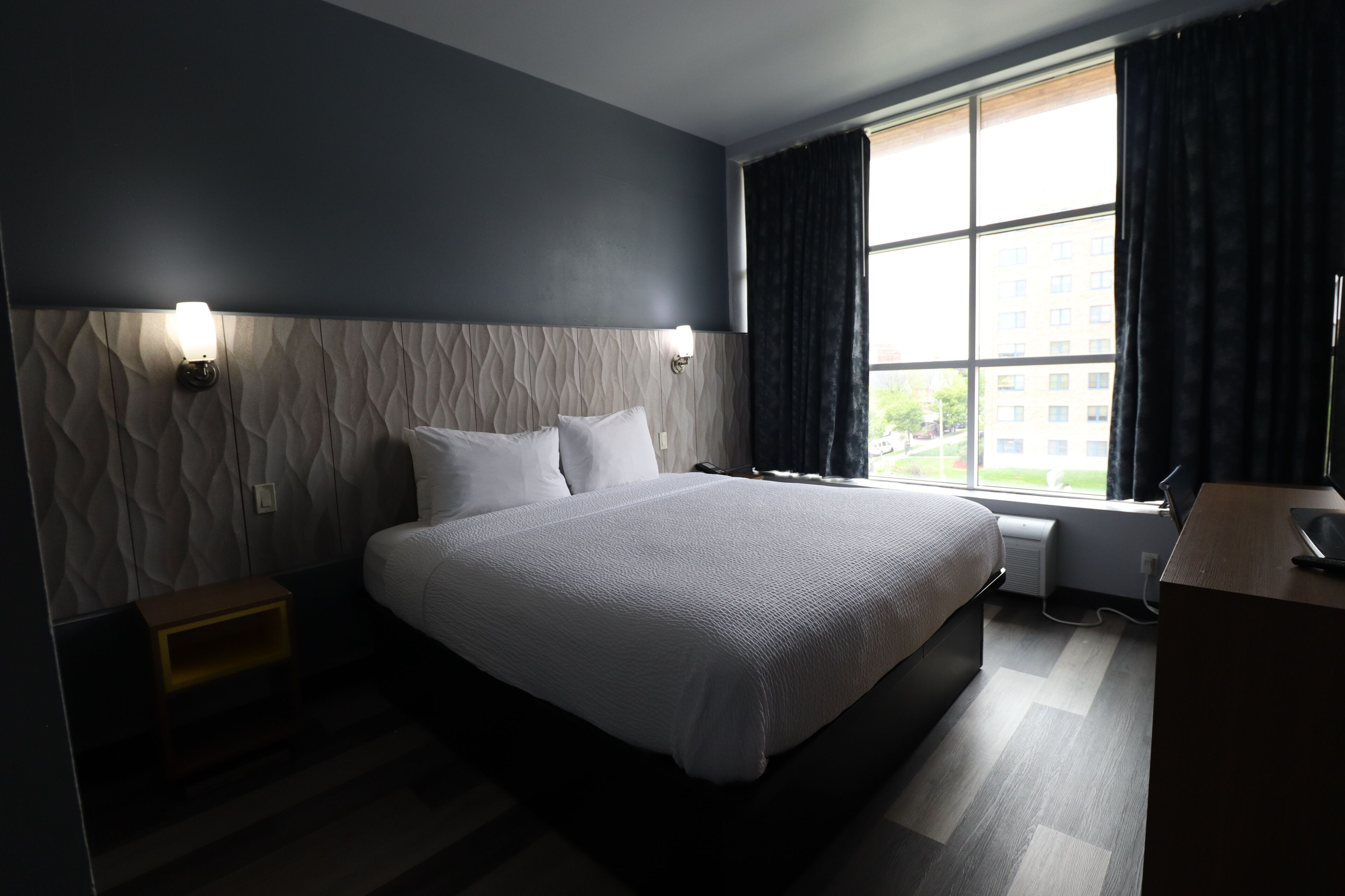 In-room safe, desk, iron/ironing board, free cots/infant beds