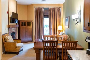 Suite junior | Comedor
