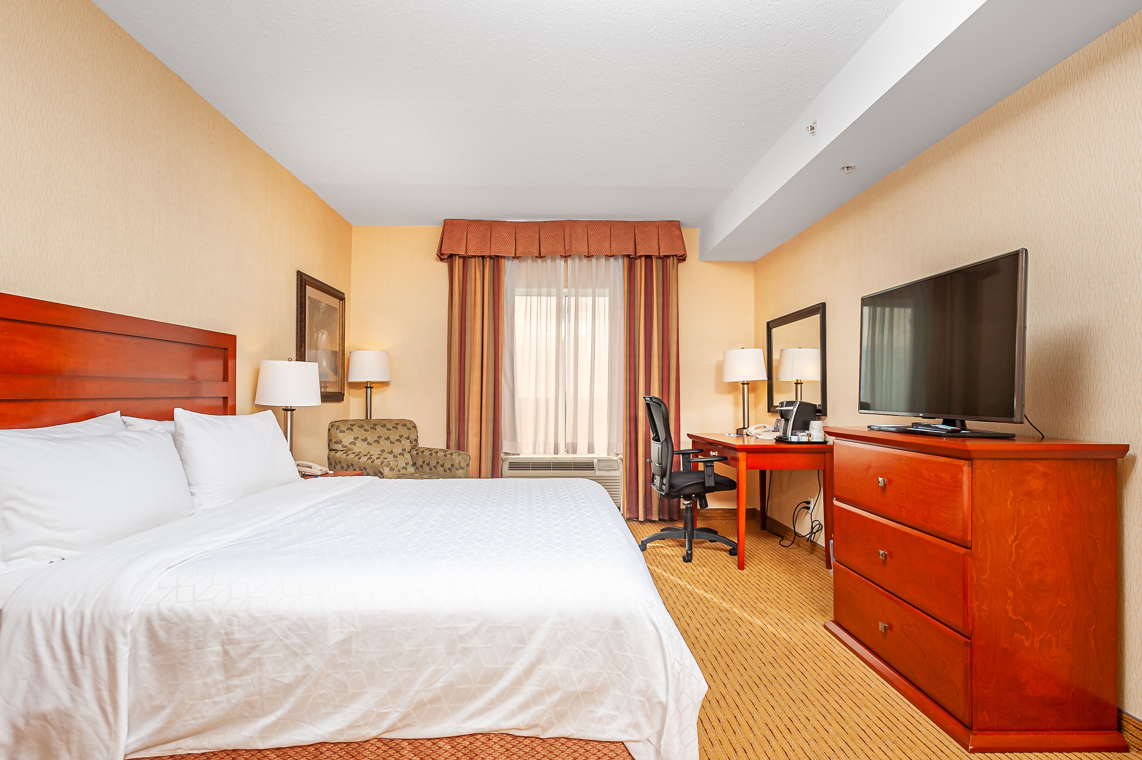 Foto - Holiday Inn Express Hotel & Suites Clarington   Bowmanville, An Ihg