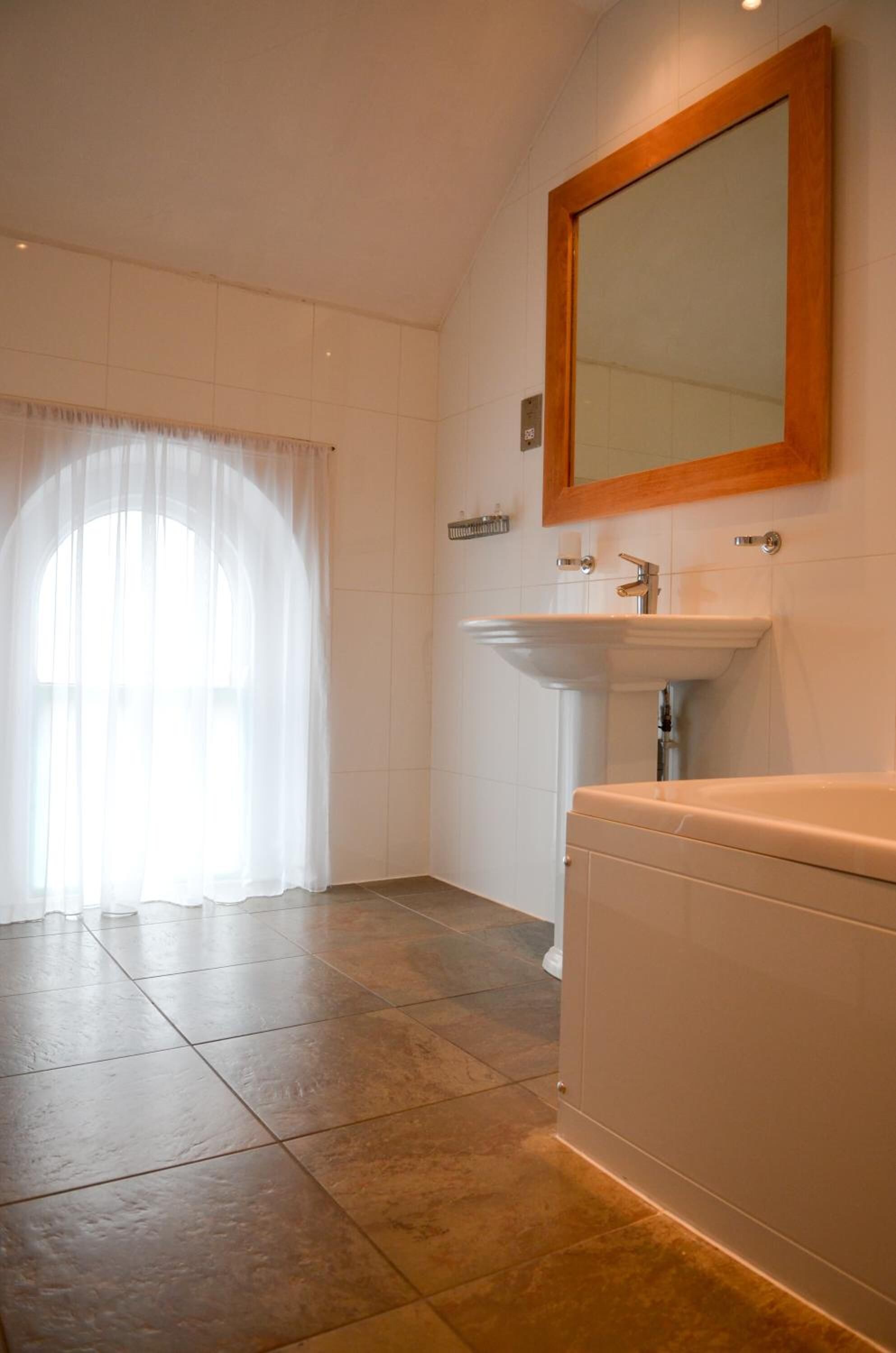 Photo - Regent Hotel Doncaster