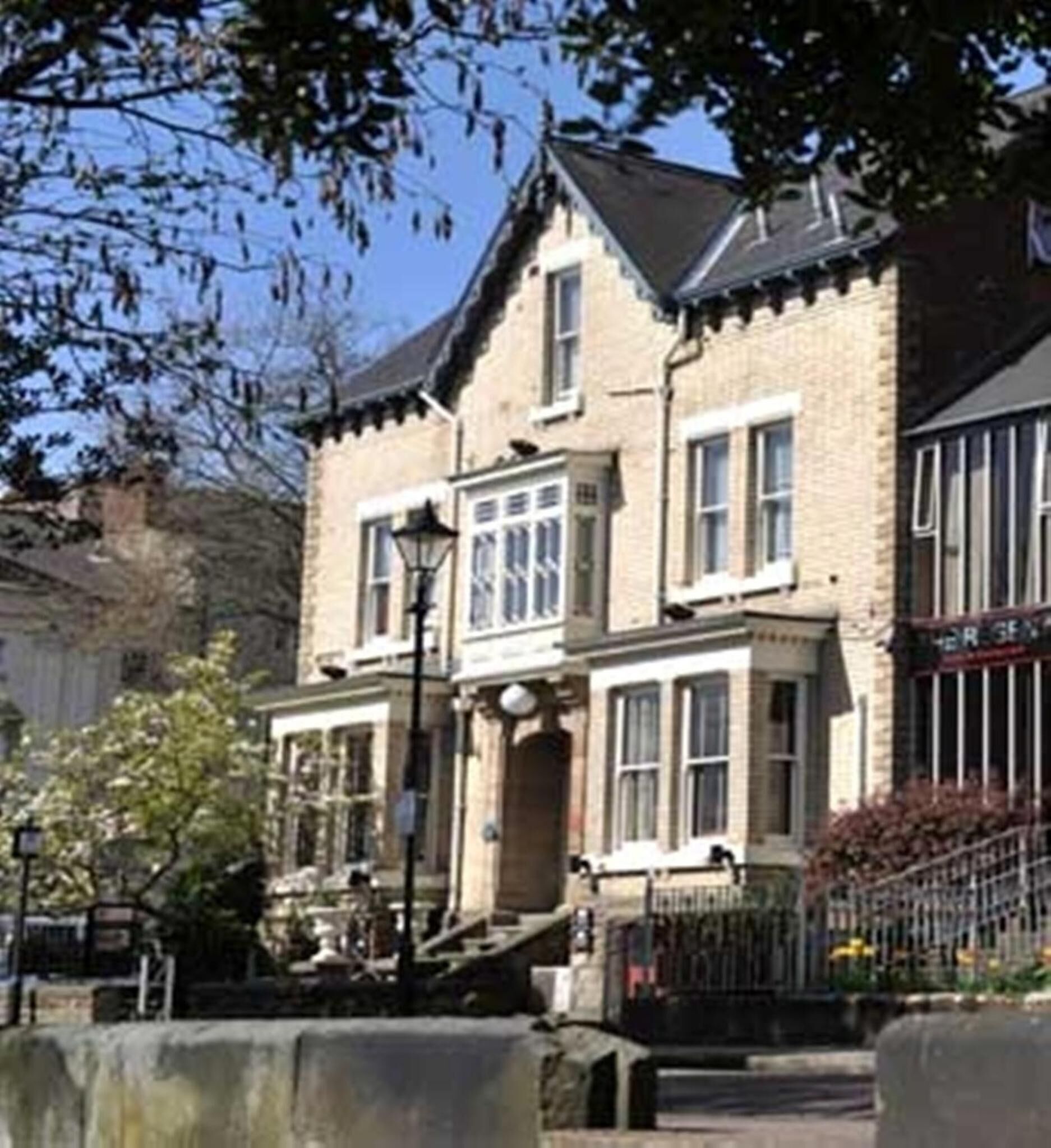 Photo - Regent Hotel Doncaster