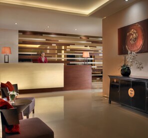 Interior entrance - Bangna Pride Hotel & Residence (Bang Phli)