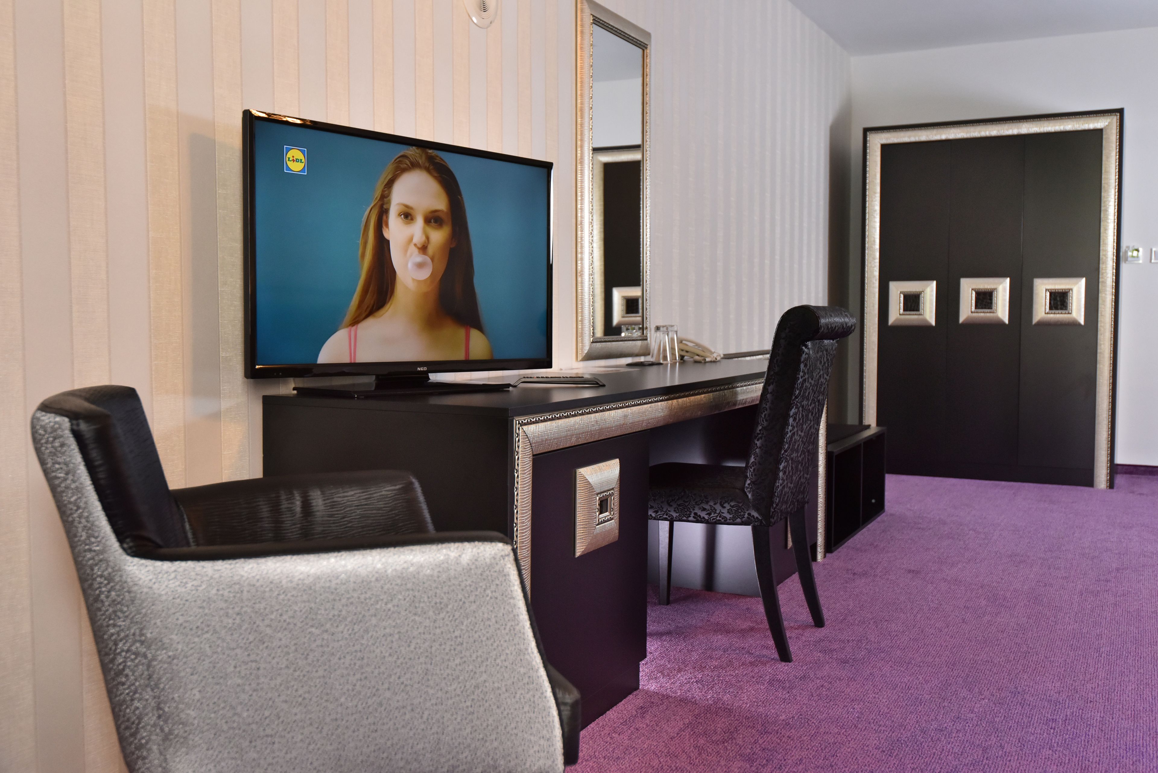 Minibar, in-room safe, desk, soundproofing