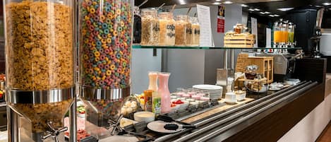 Daily buffet breakfast for a fee
