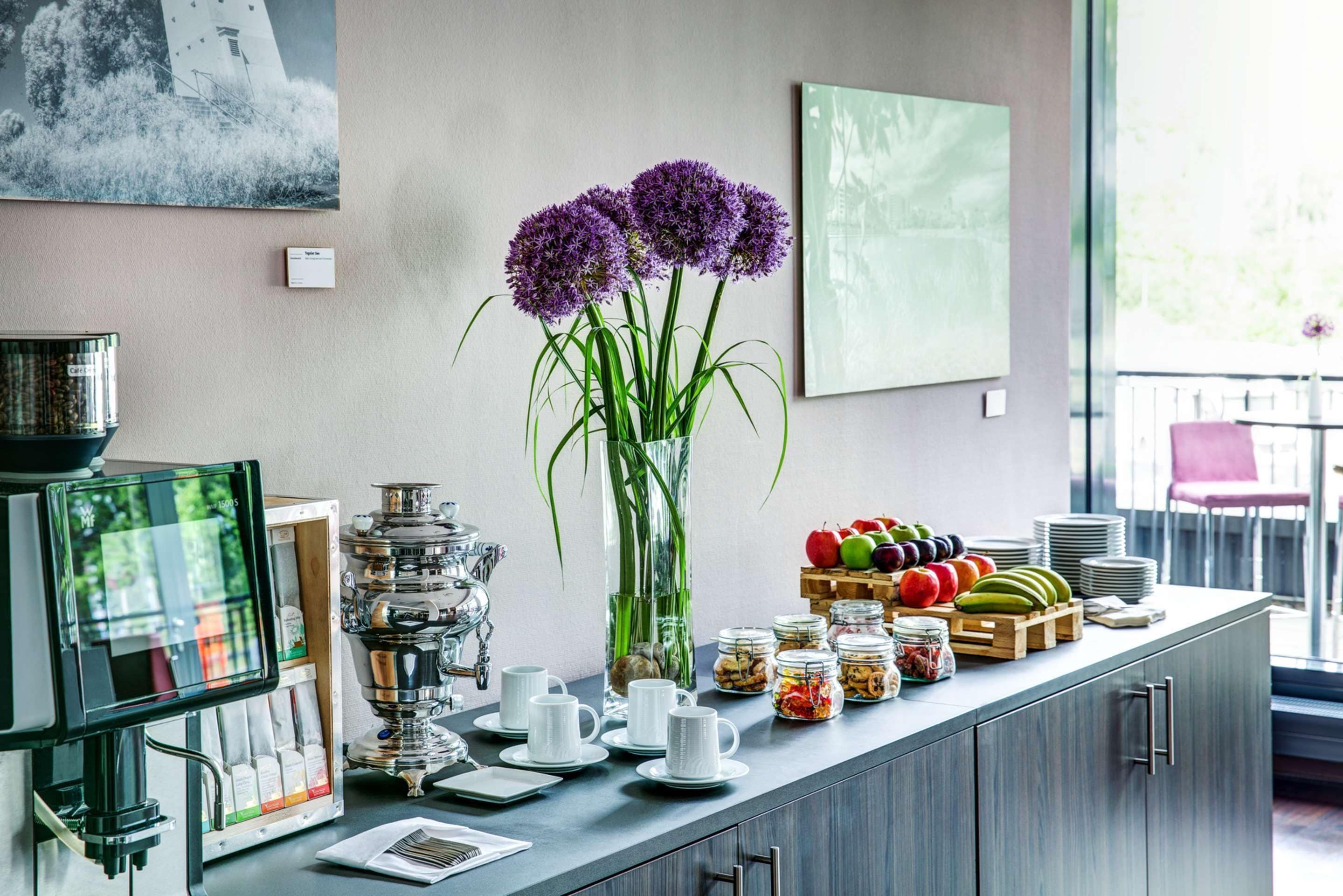 Foto - IntercityHotel Berlin Airport Area North