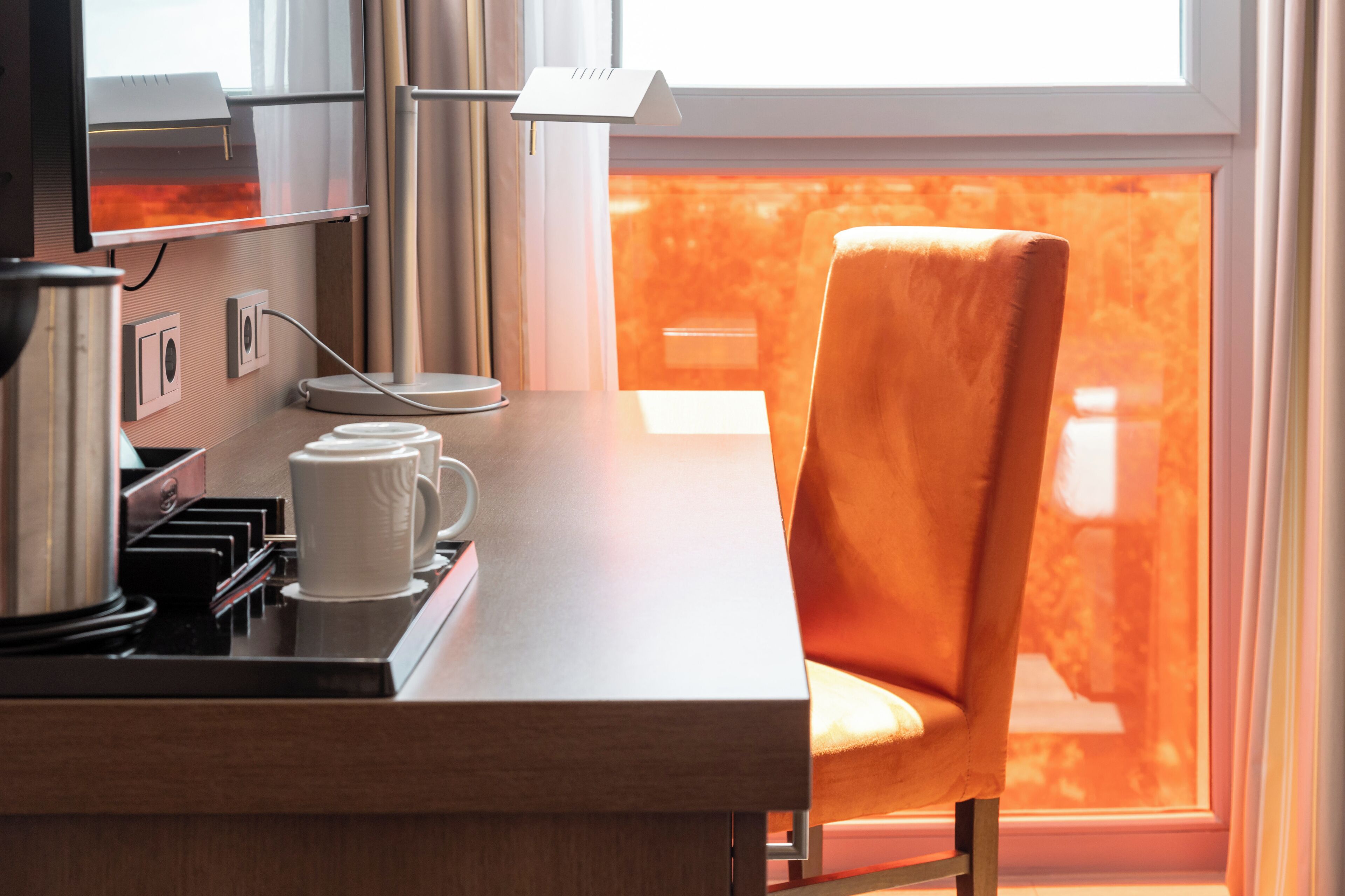 in-room safe, desk, laptop workspace, blackout curtains