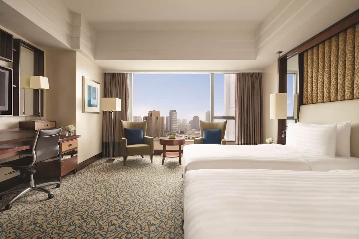 premium bedding, down duvets, tempur-pedic beds, minibar