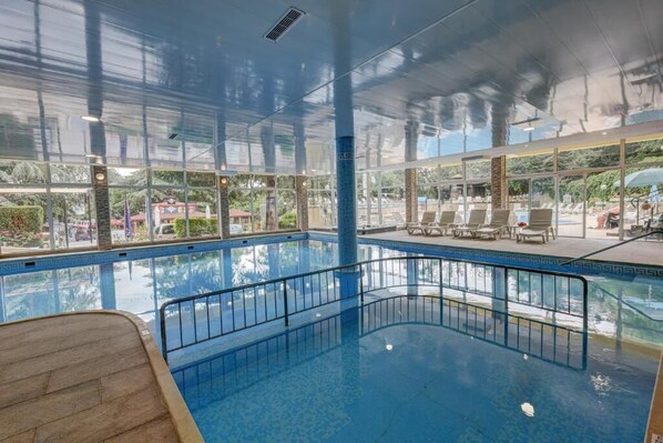Indoor pool, outdoor pool