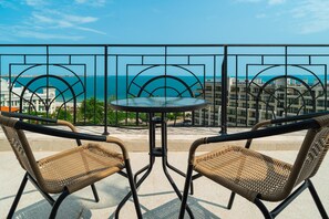 View from room - Festa Via Pontica (Pomorie)