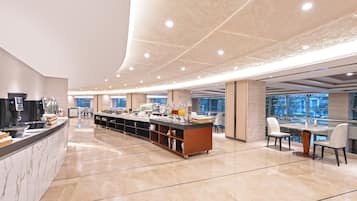 2 間餐廳;供應早餐