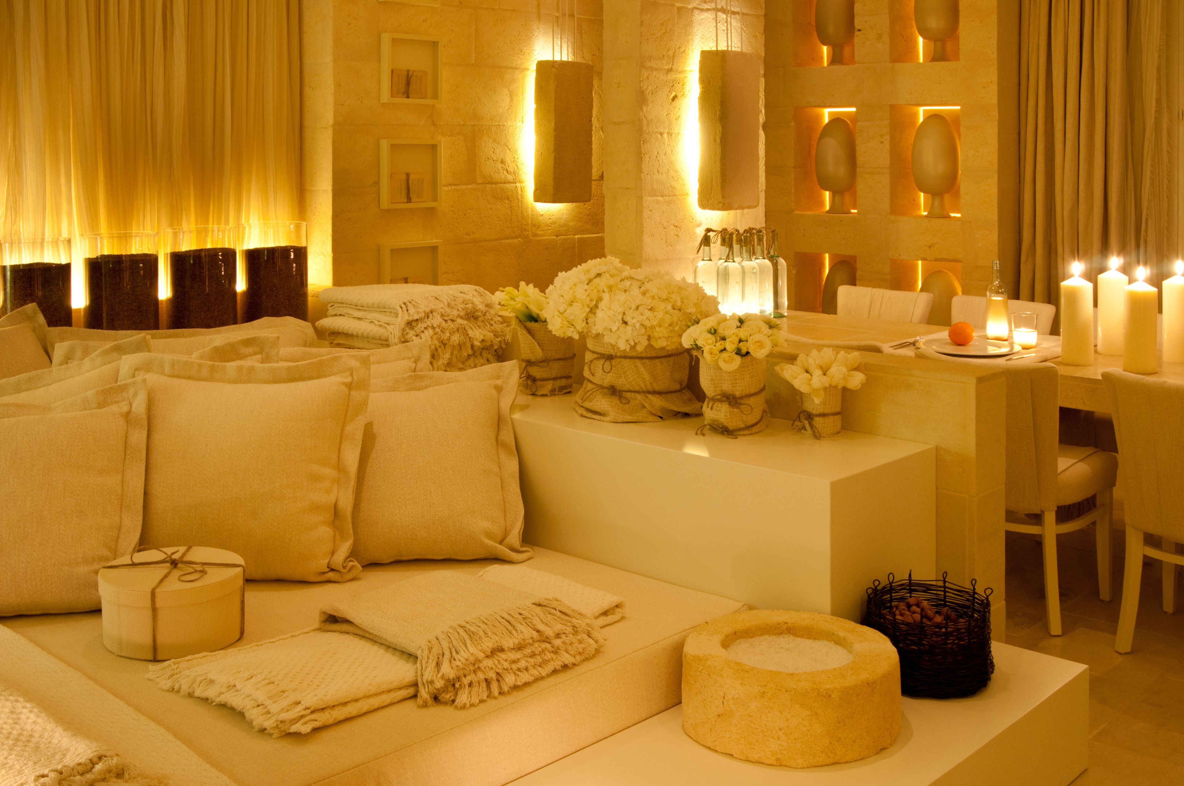 Minibar, in-room safe, desk, blackout drapes