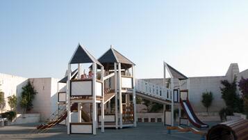 Children's play area - outdoor