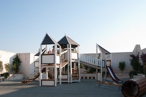 Children's play area - outdoor