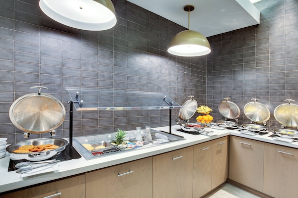 Daily cooked-to-order breakfast for a fee