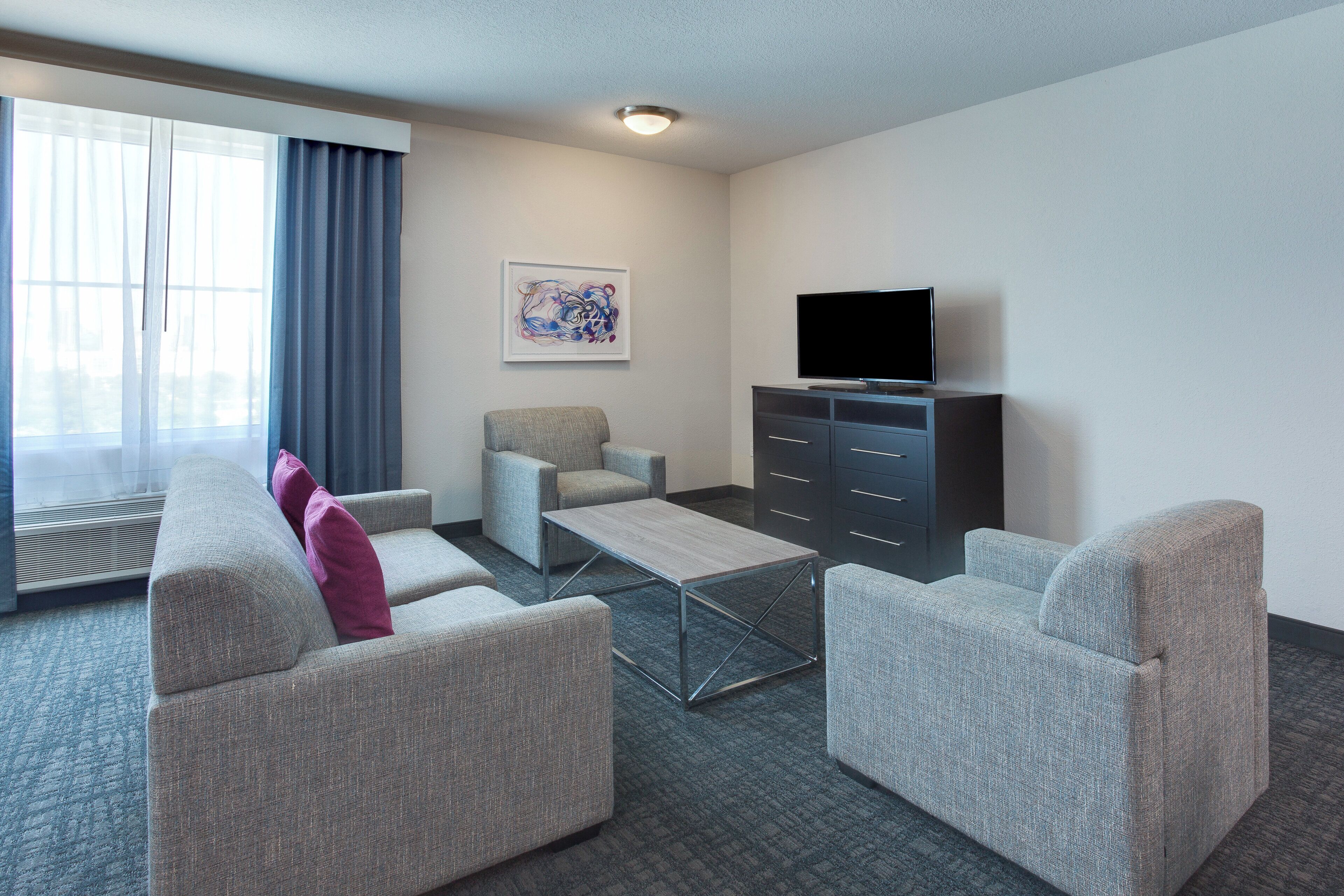 Suite, 1 chambre | Bureau, rideaux d’obscurcissement, fer et planche à repasser