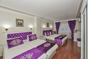 Frette Italian sheets, pillowtop beds, minibar, individually furnished - Istanbul Holiday Hotel (Istanbul)