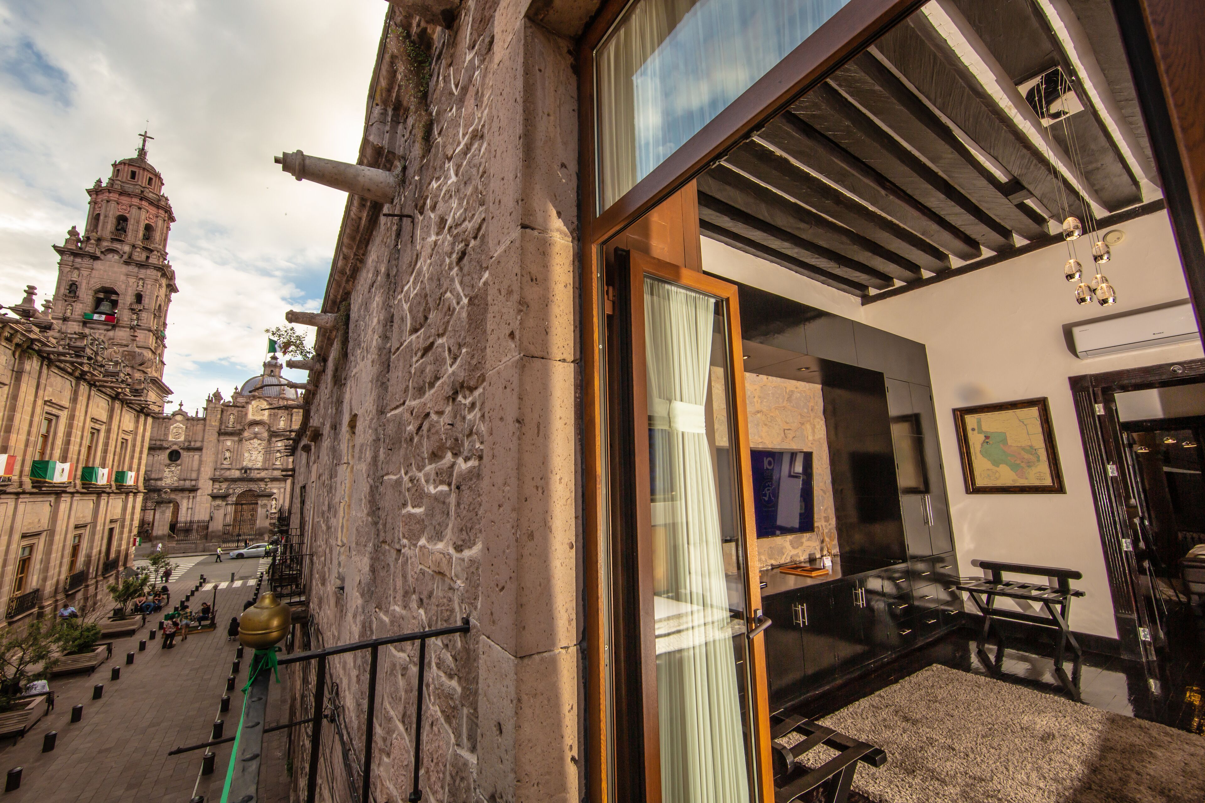 junior suite, 2 double beds | 3 bedrooms, egyptian cotton sheets, premium bedding, down duvets