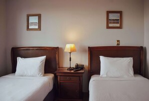 Room, 2 Single Beds, Non Smoking - Park Inn by Radisson Puerto Varas (Puerto Varas)