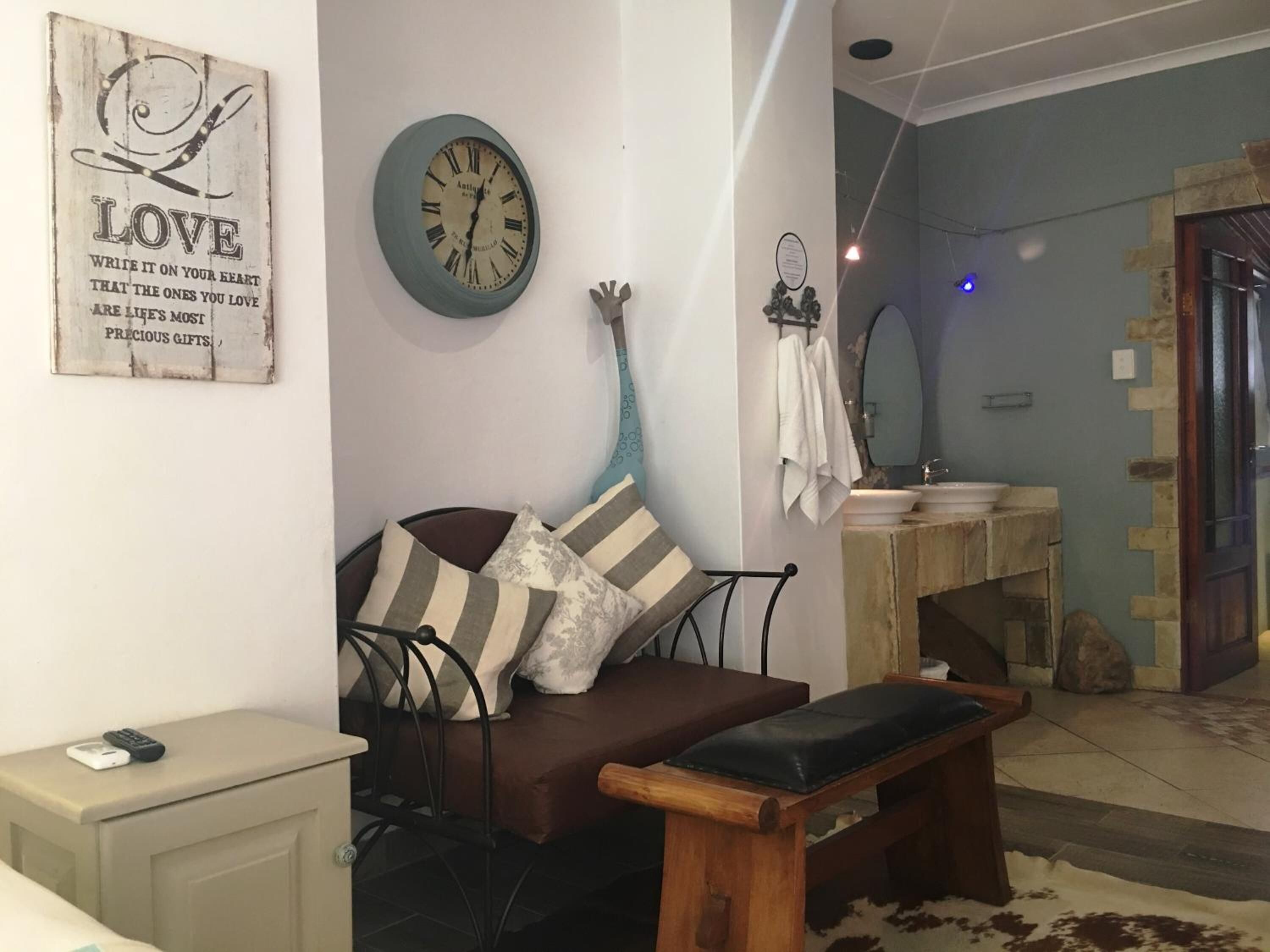 honeymoon suite | living room | tv