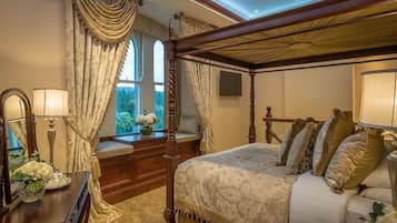 In-room safe, desk, iron/ironing board, free cribs/infant beds