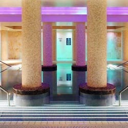 Piscine couverte