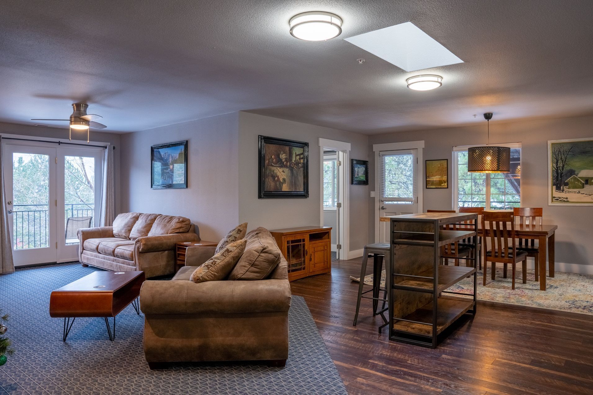 three bedroom family suite | living area | 50-inch flat-screen tv with cable channels, tv