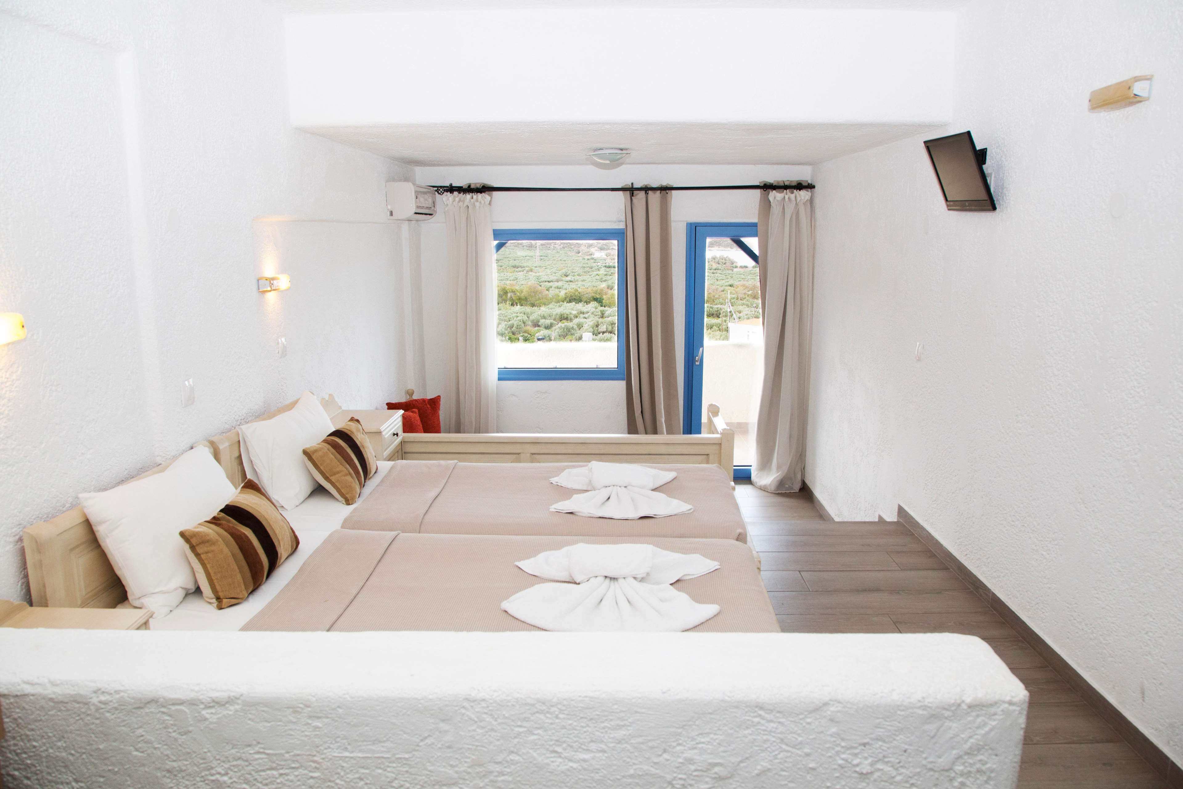 In-room safe, blackout curtains, bed sheets