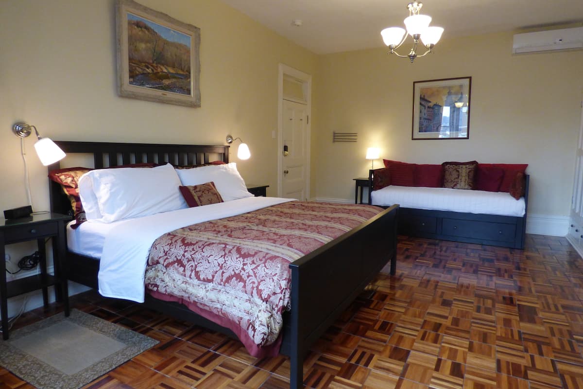 Camera Classic, 2 camere da letto | Con stile personalizzato, con arredamento individuale