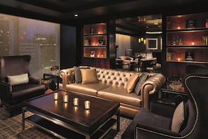 Breakfast, lunch, dinner served; American cuisine - The Ritz-Carlton, Charlotte (Charlotte)