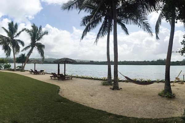 Private beach nearby, white sand, sun-loungers, beach umbrellas