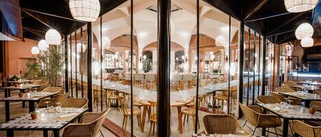 2 restaurants, breakfast, lunch, dinner served; Moroccan cuisine