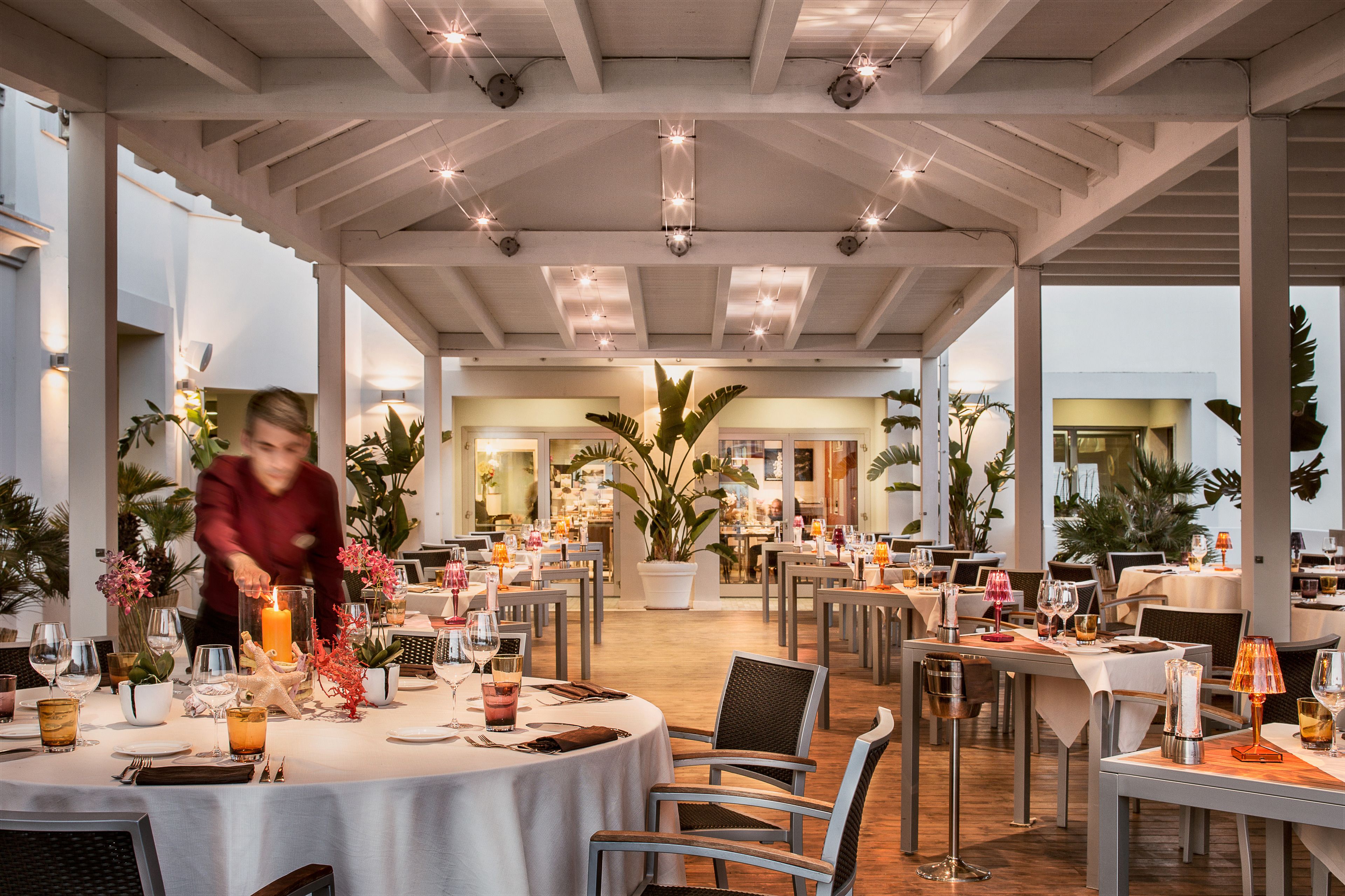 breakfast, lunch, dinner served; italian cuisine