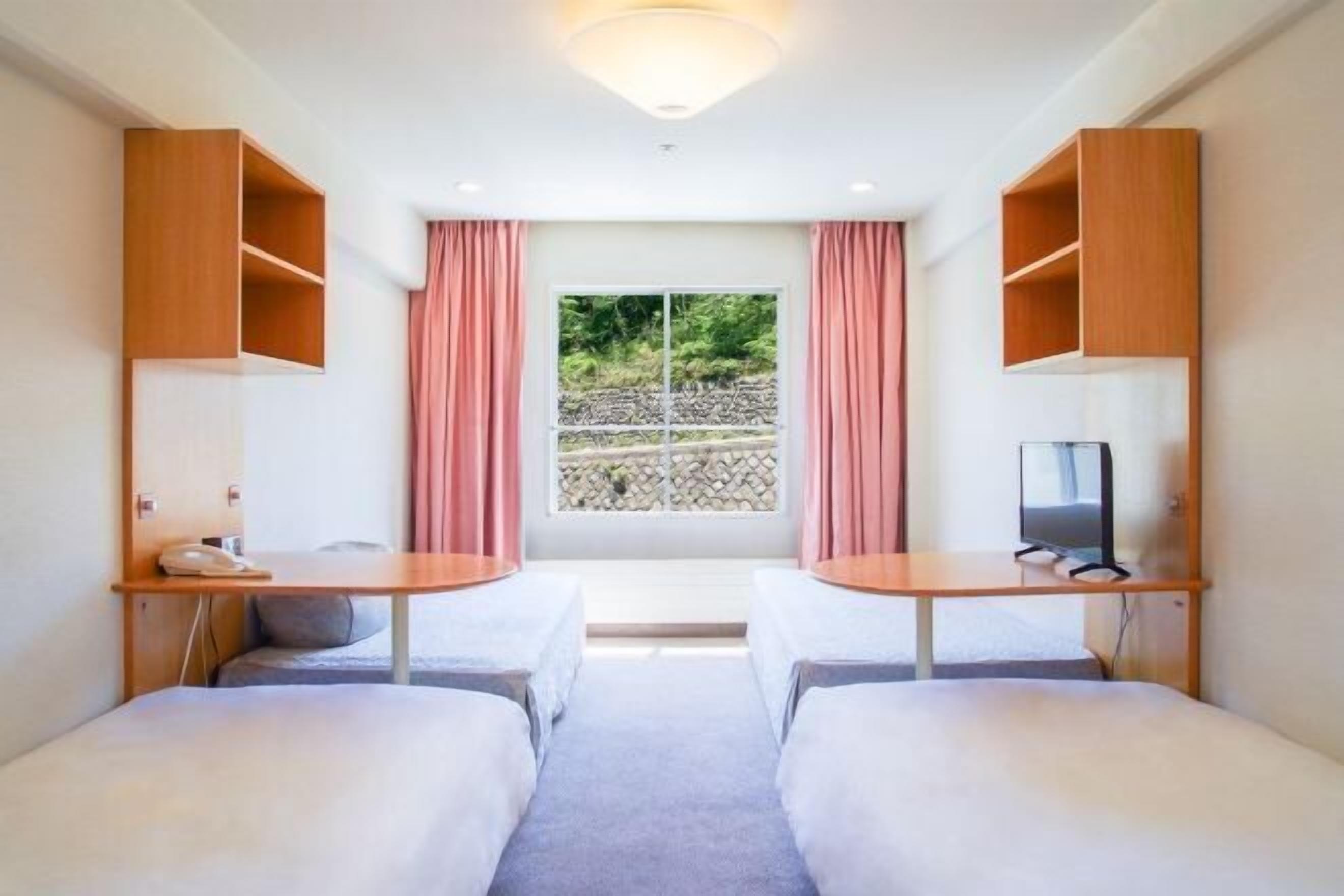 遮光窗簾/窗簾  、床單