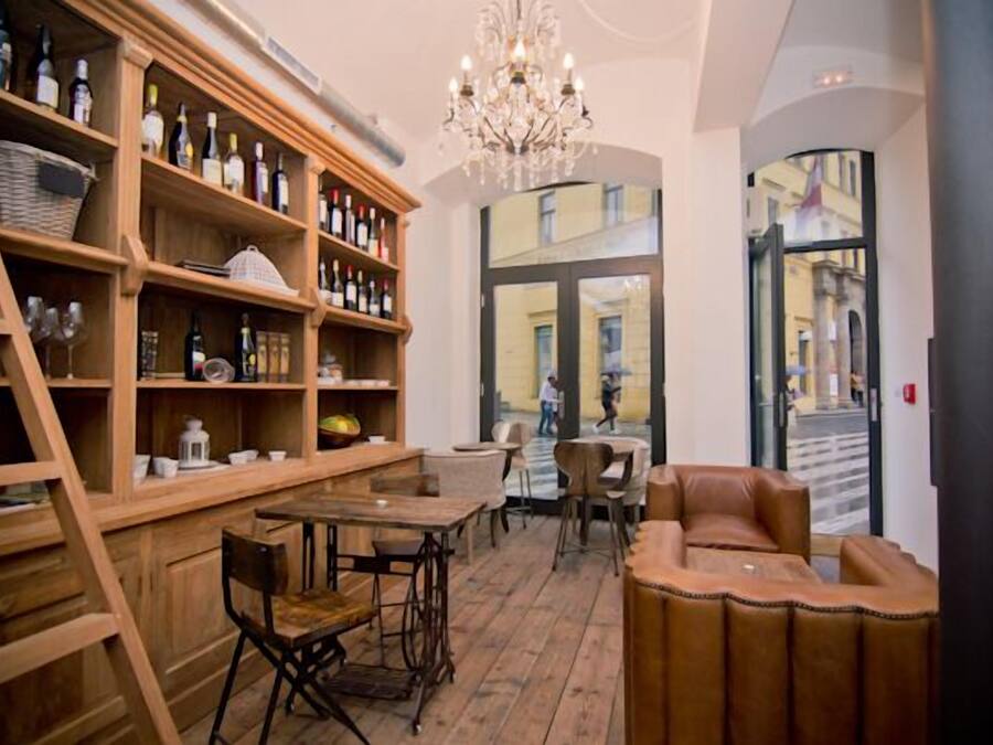 Bar (a l'allotjament)