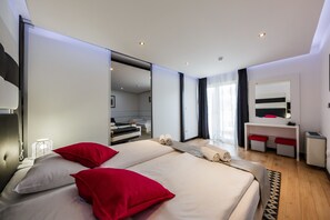 Familienapartment, 1 Schlafzimmer, Balkon | Strand-/Meerblick