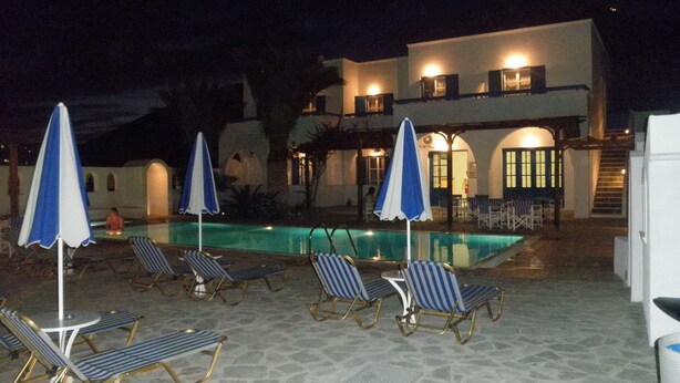 Unclassified image, 1 of 37, button - Villa Clio (Santorini)