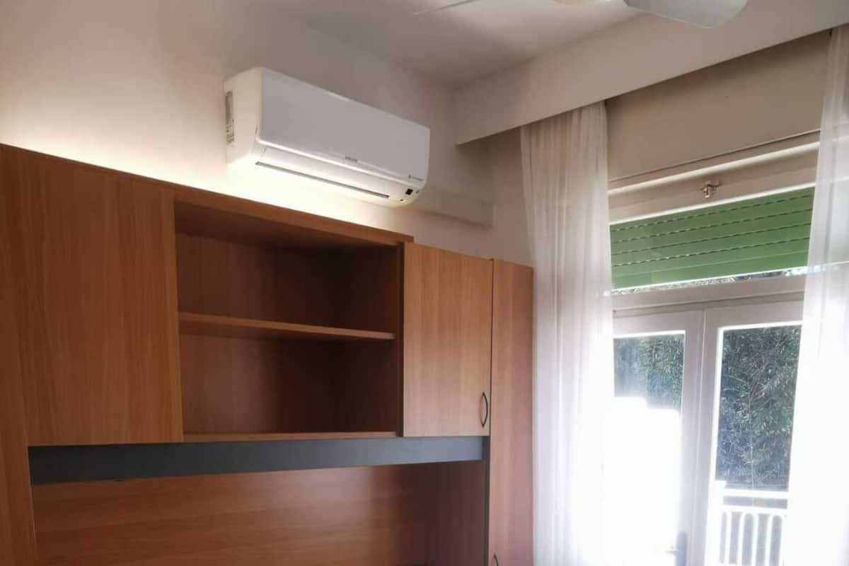 In-room safe, desk, cots/infant beds, free WiFi