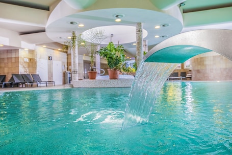 2 indoor pools, open 9:00 AM to 8:00 PM, sun loungers