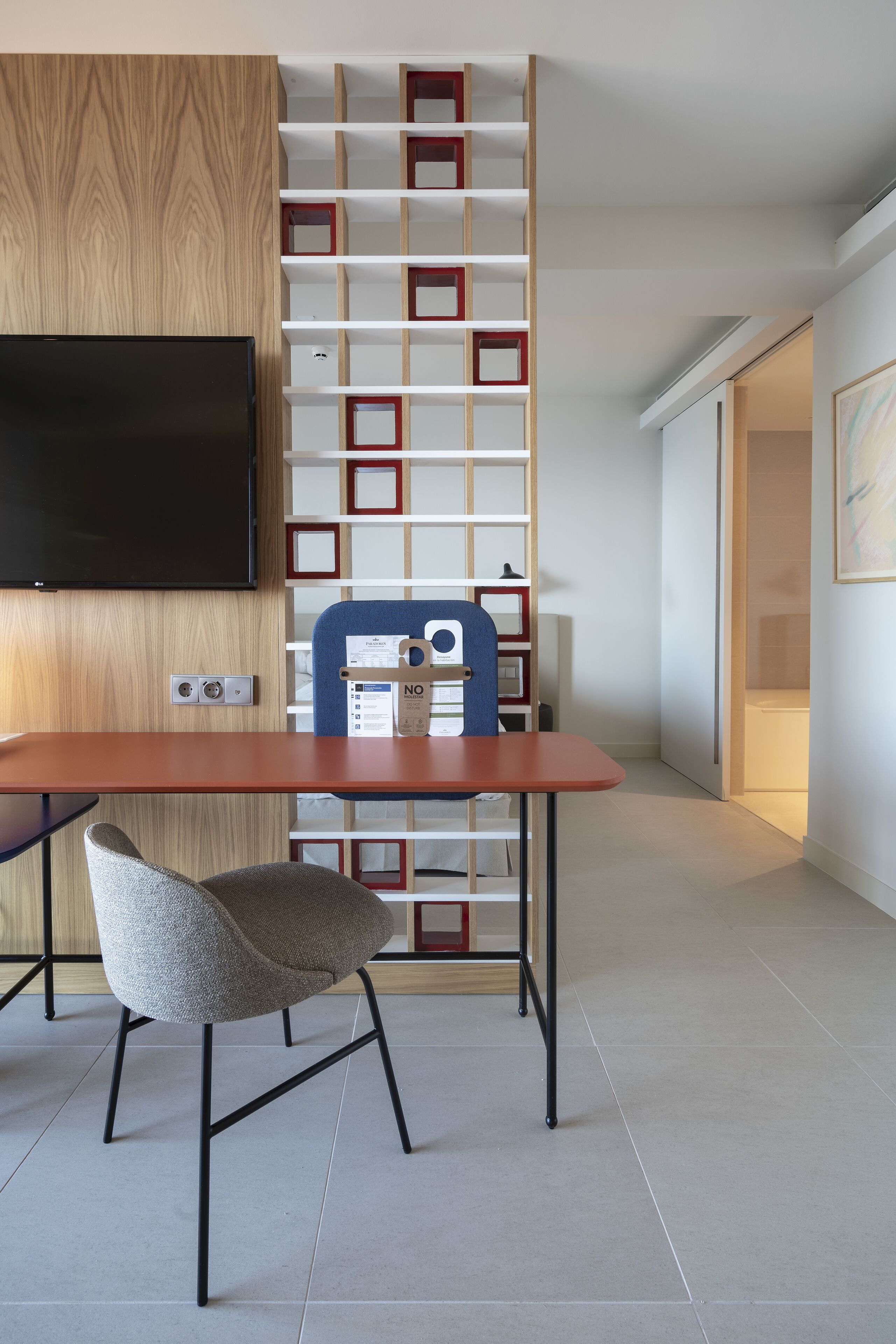 superior double room | 1 bedroom, minibar, in-room safe, desk