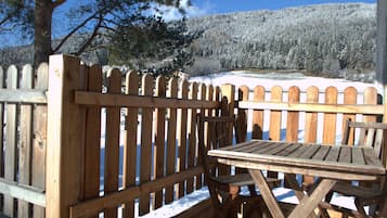 Comfort Double Room, 1 Queen Bed, Mountain View | Balcony