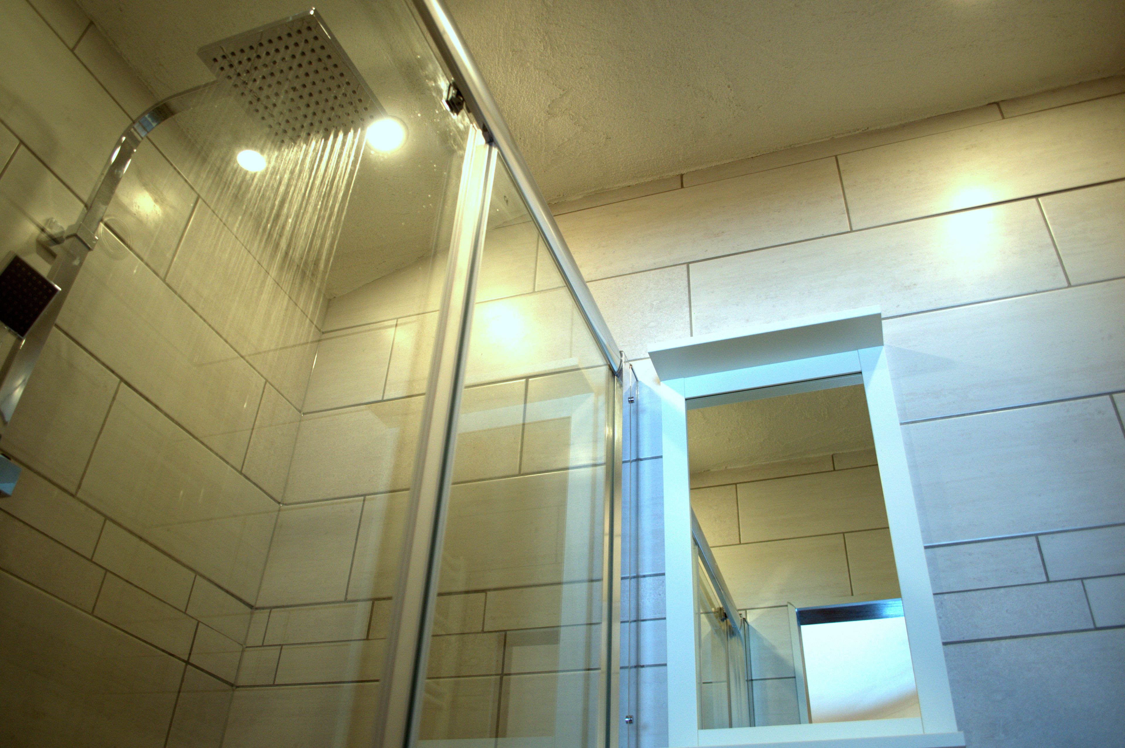 Shower, free toiletries, hair dryer, slippers