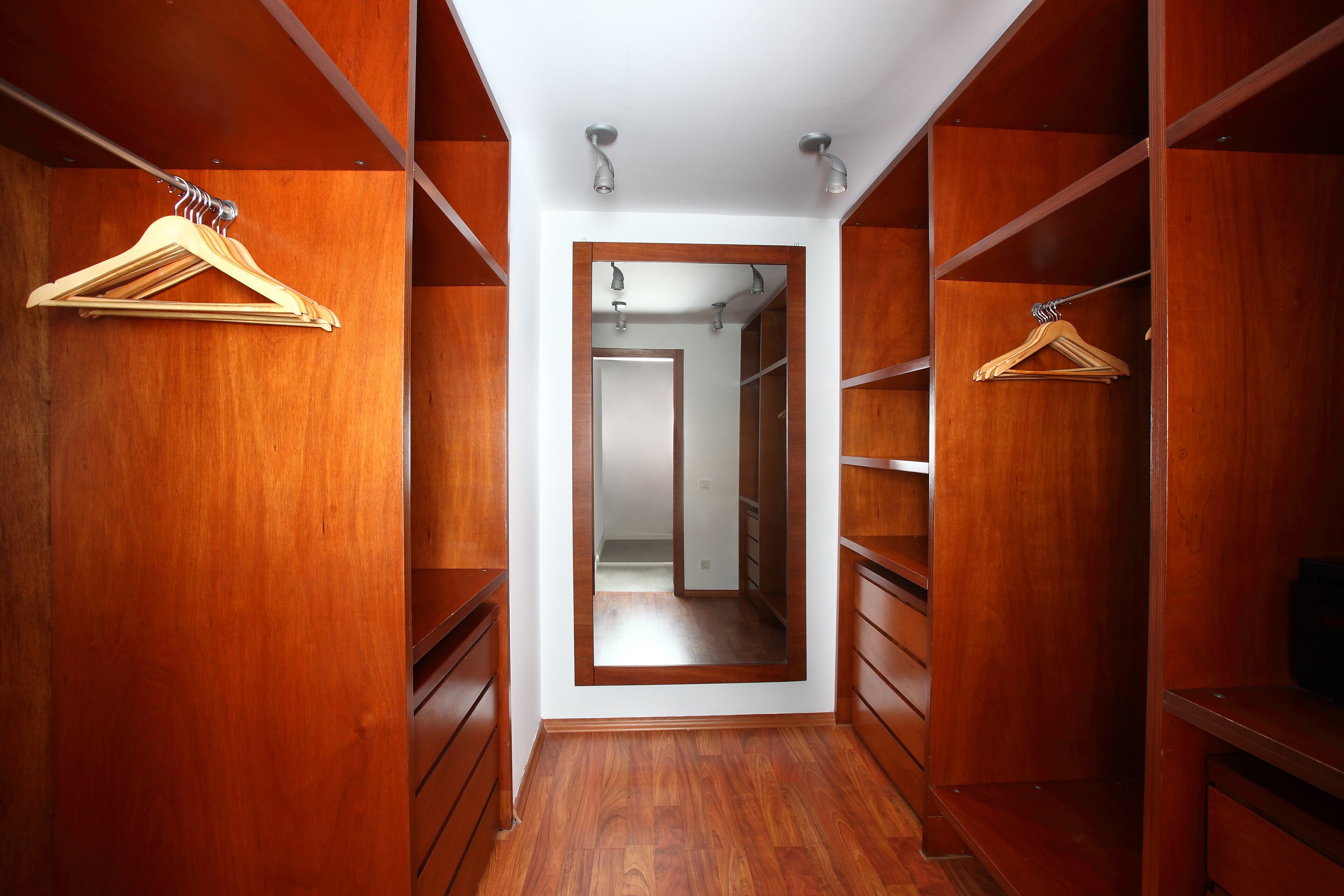 suite 81 | 1 bedroom, premium bedding, minibar, in-room safe